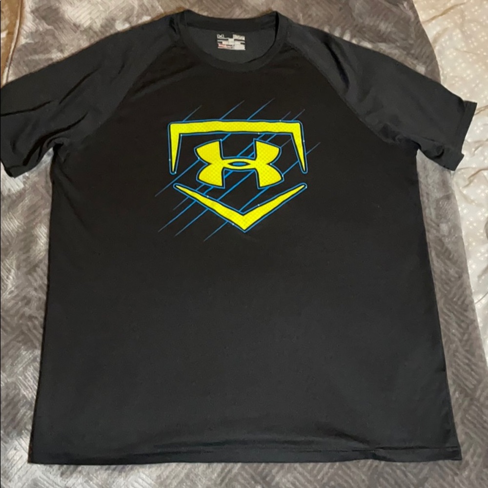 Men’s Under armor Home plate logo Tee